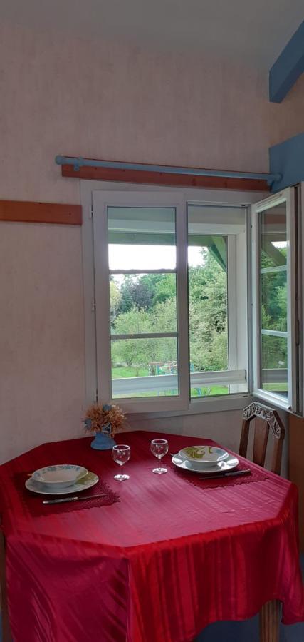 Bed and Breakfast De Couleurs Et D'Eau Fraiche Navarrenx Екстер'єр фото